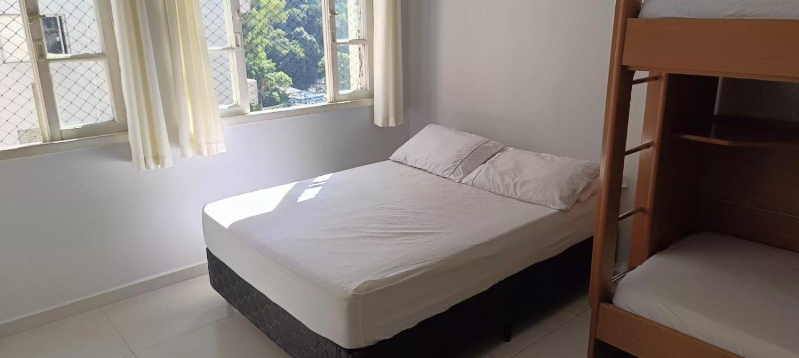 Apartamento Estudio Na Pitangueiras غوارويا المظهر الخارجي الصورة